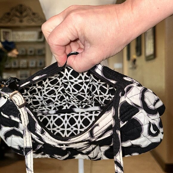 Vera Bradley*Frannie*Various Patterns - Picture 7 of 10